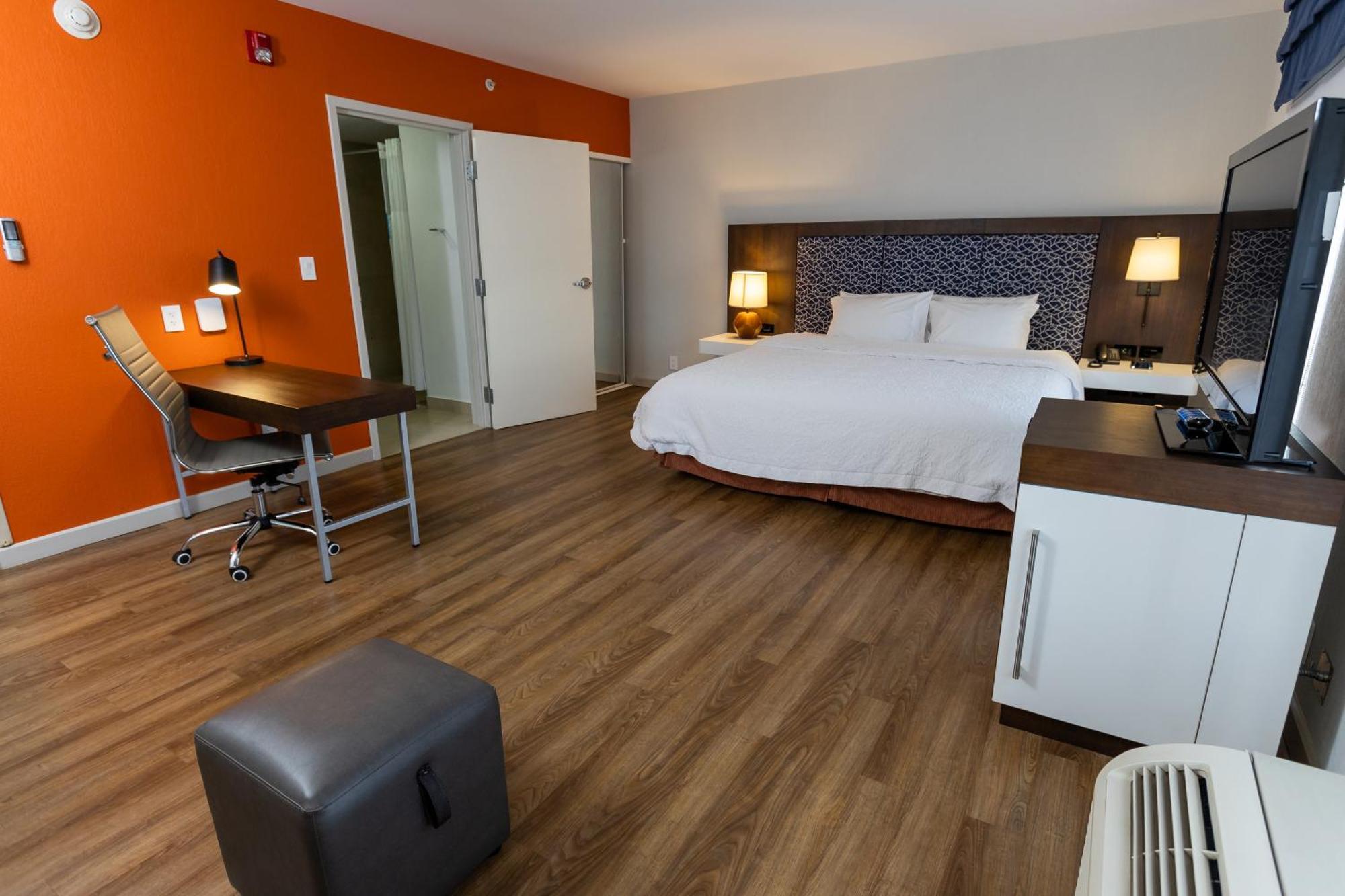 Hampton By Hilton San Jose Airport Costa Rica 4*