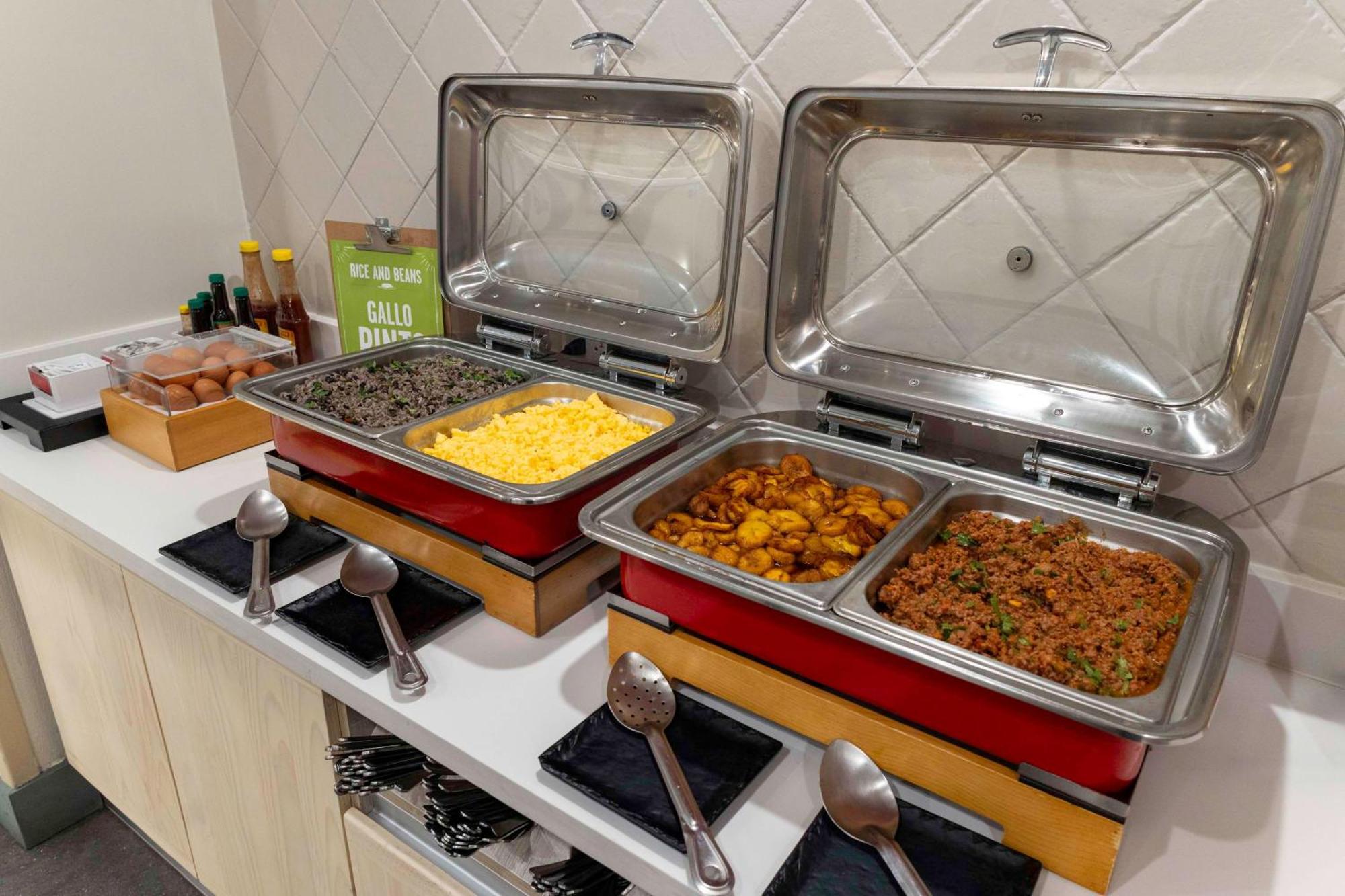 Hampton By Hilton San Jose Airport Costa Rica Hotel