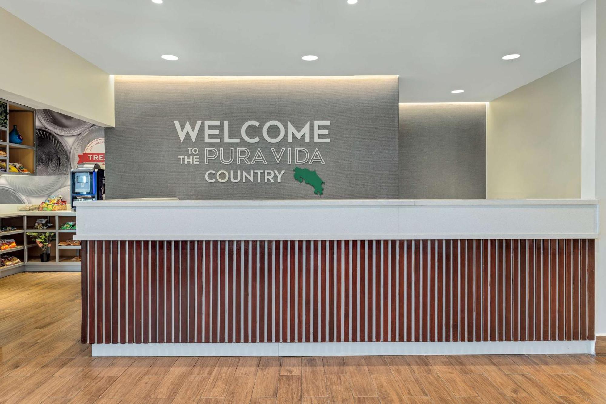 Hampton By Hilton San Jose Airport Costa Rica Hotel