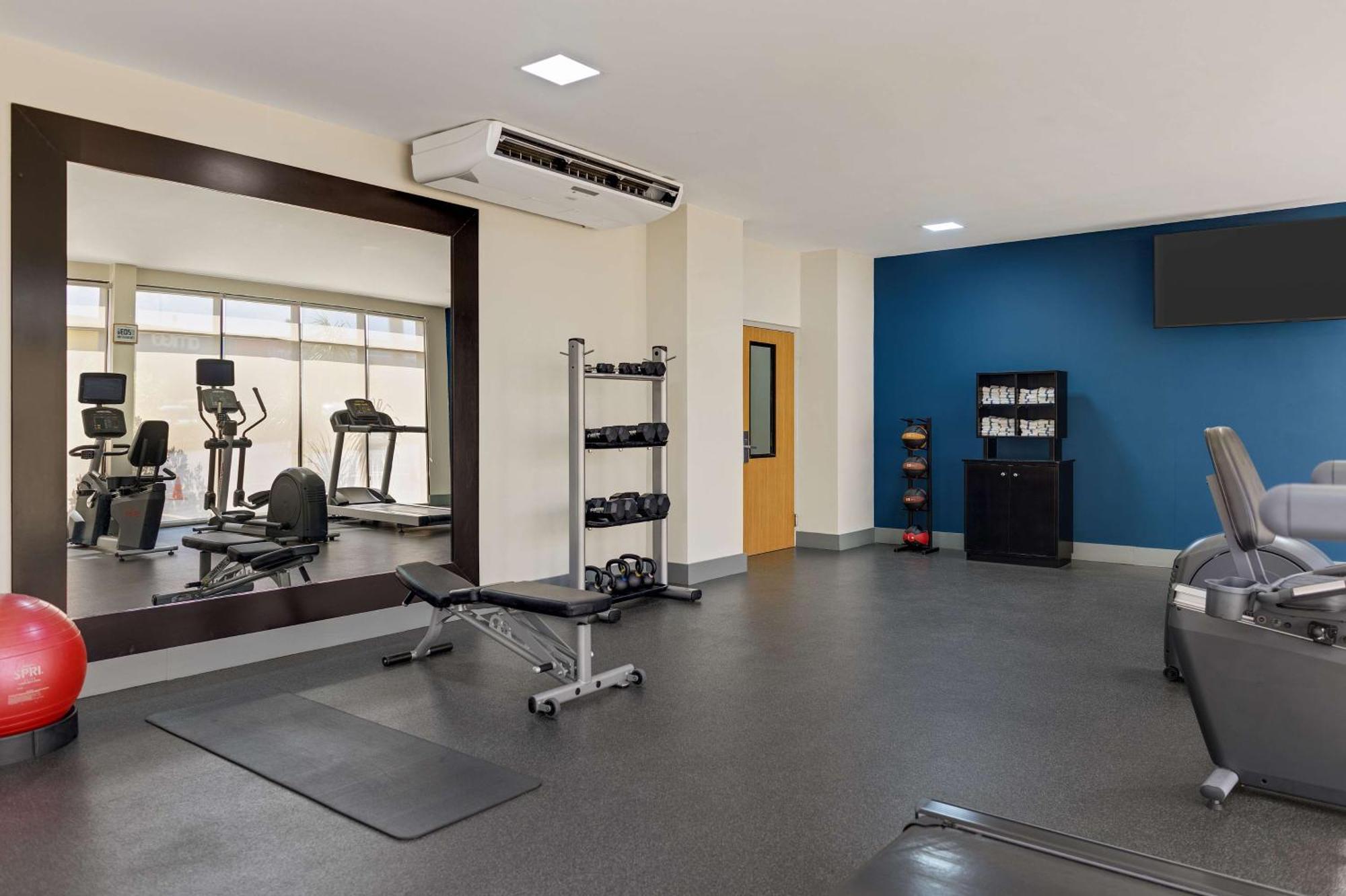Hampton By Hilton San Jose Airport Costa Rica Rio Segundo